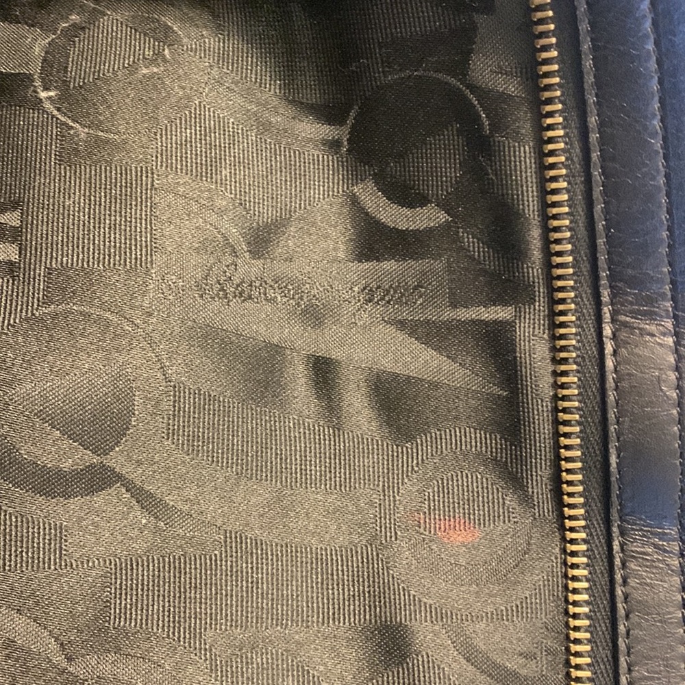 Salvatore Ferragamo 2 way bag - Picture 11 of 16